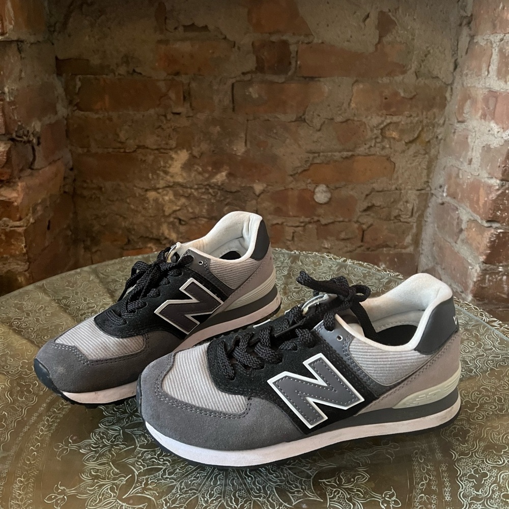 New Balance Gray and Black Sneakers
